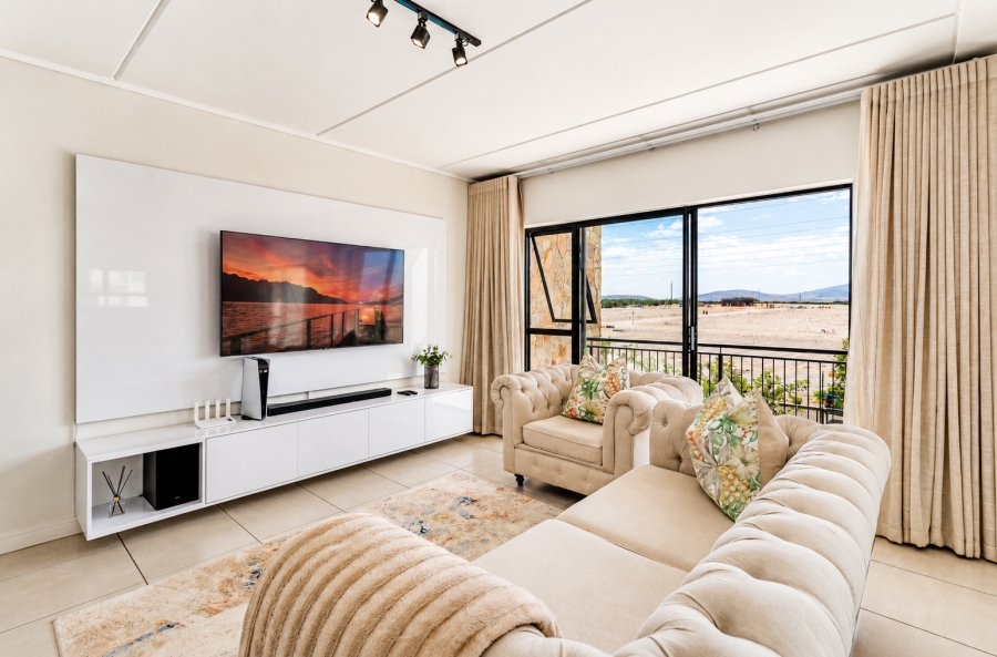 3 Bedroom Property for Sale in Sandown Western Cape